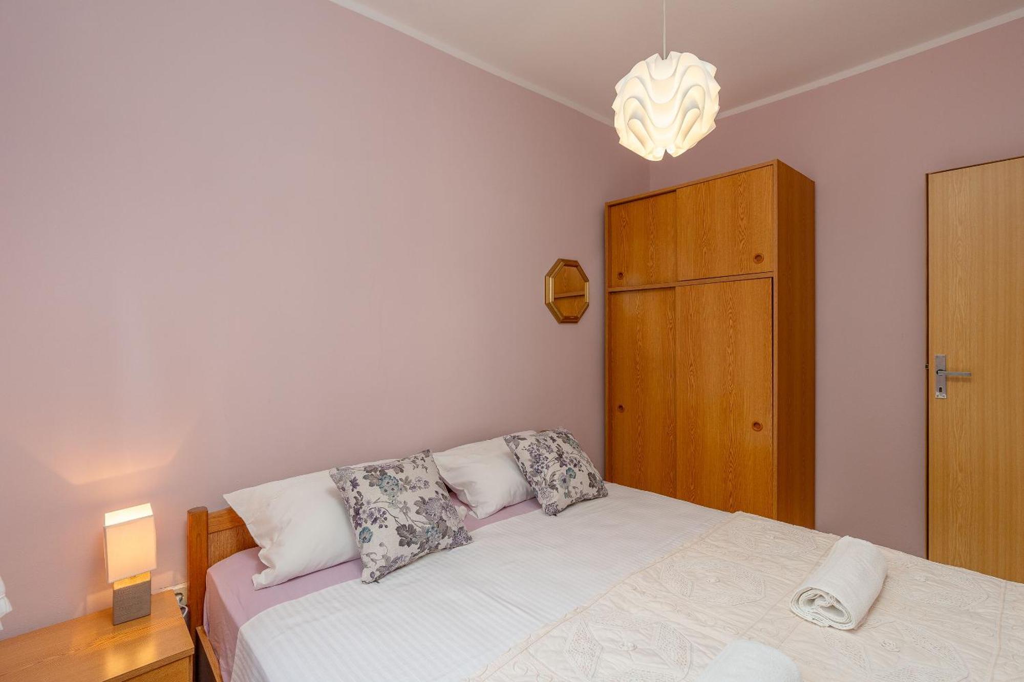 Apartments Jasna Новаля Екстериор снимка