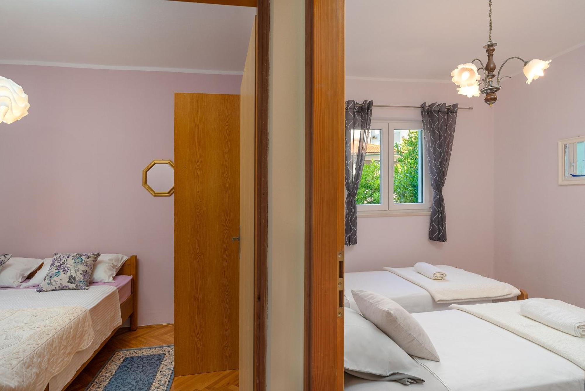 Apartments Jasna Новаля Екстериор снимка