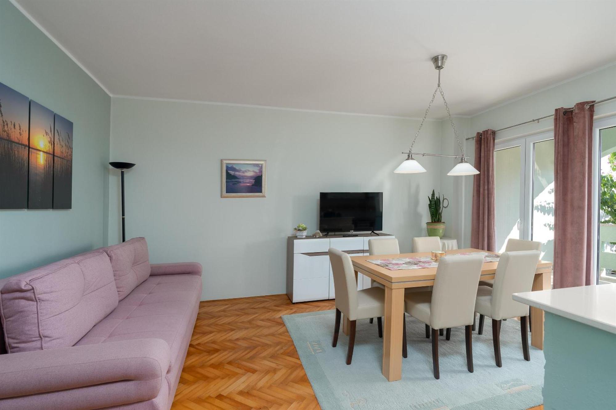 Apartments Jasna Новаля Екстериор снимка